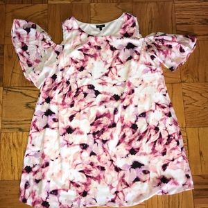 APT 9 Pink Flowers Cold Shoulder Dress Size 1X